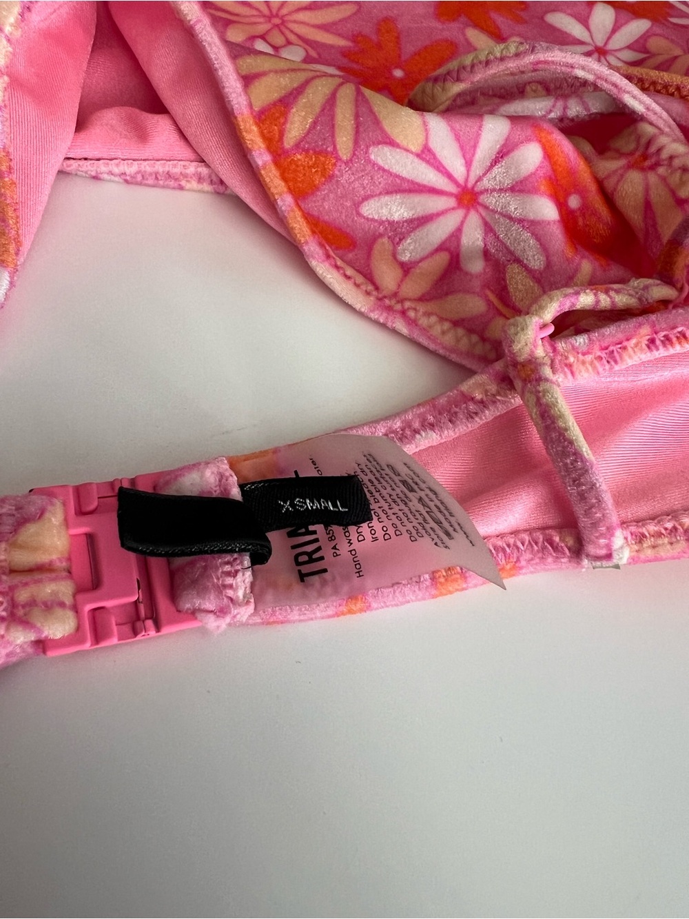 Triangl Bikini Size Xxs/xsmall - Picture 7 of 7